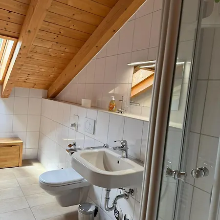 Apartment Bibeloed 24