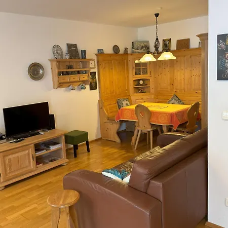 Ferienwohnungen Bibelöd 24